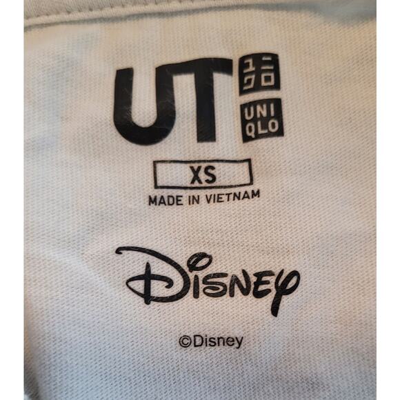 Disney UT Japanese Flower Mickey Shirt White XSmall Roses Bird Rare - Picture 5 of 5